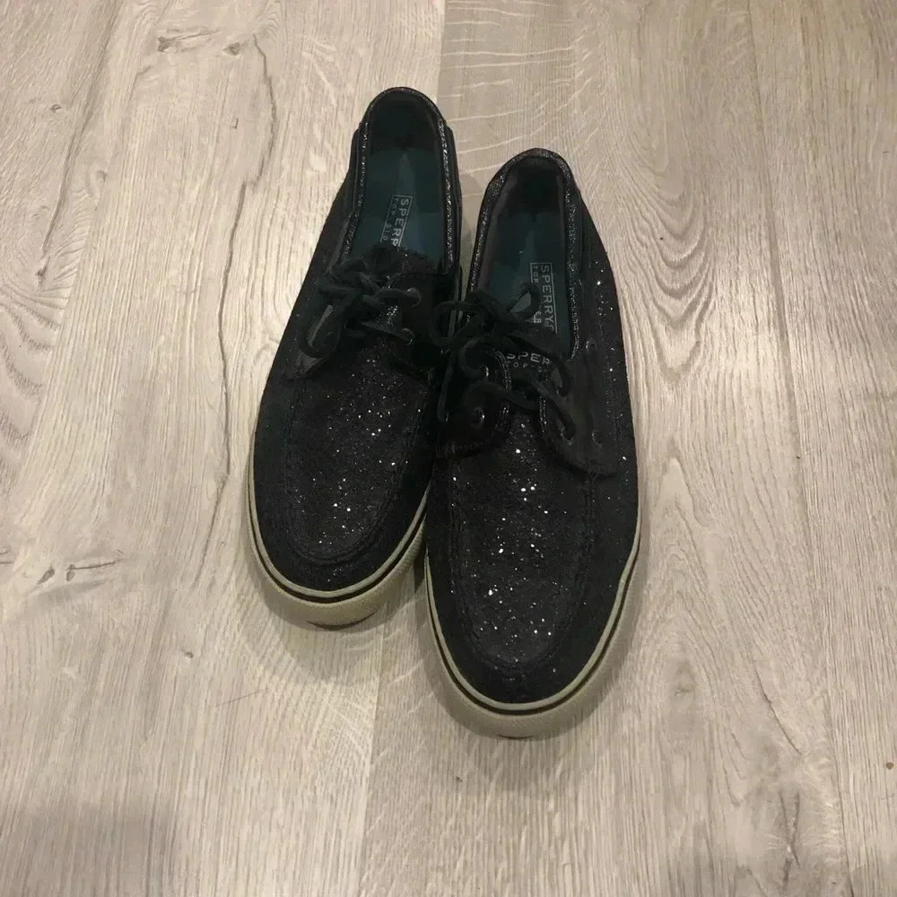 Sperry top Sinder tennis shoes